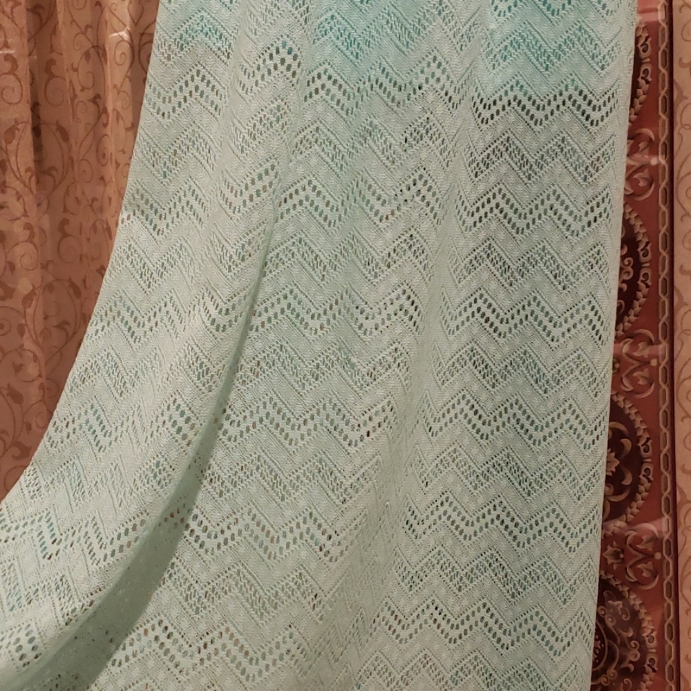 Fresh Spring Dress - Picture 6 of 6